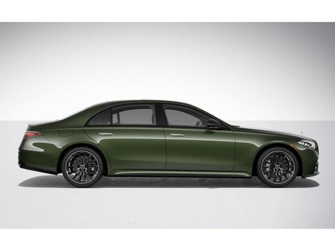 New 2025 Mercedes-Benz S 580 4MATIC Sedan image 16