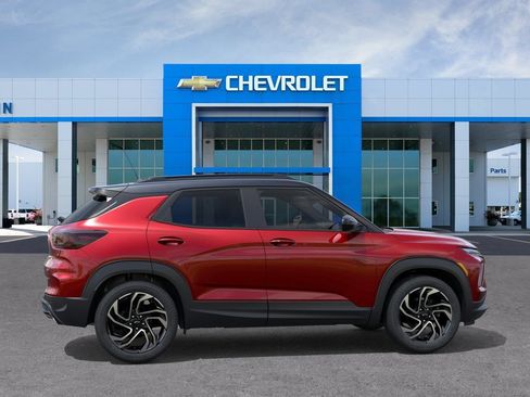 New 2026 Chevrolet TrailBlazer RS w/ Driver Confidence Package FWD image 5