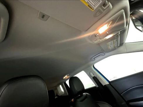 Used 2019 Jeep Compass Latitude w/ Popular Equipment Group image 21