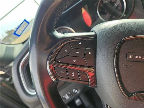 Used 2020 Dodge Challenger SXT image 19