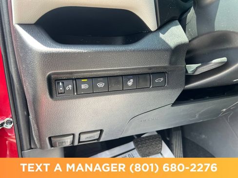 Used 2025 Toyota RAV4 XLE Premium w/ Weather Package AWD/4WD image 28
