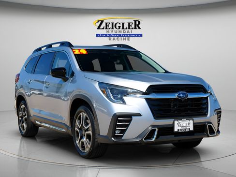Used 2024 Subaru Ascent Touring AWD/4WD image 1