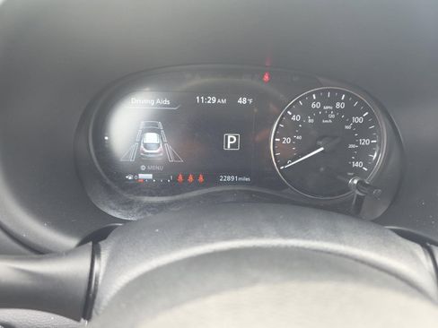 Used 2024 Nissan Kicks SR w/ SR Premium Package image 13