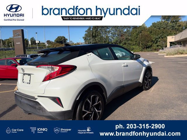 Used 2019 Toyota C-HR XLE FWD image 6