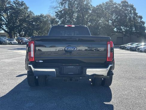 Used 2024 Ford F350 Lariat w/ Lariat Ultimate Package image 7