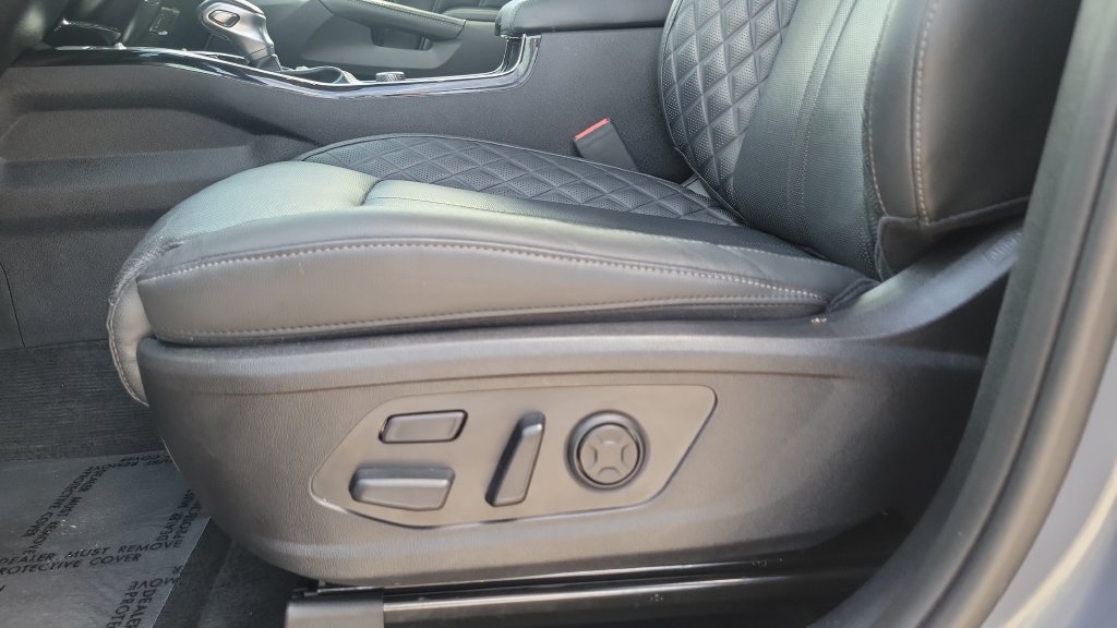 Used 2023 Kia Sorento SX AWD/4WD image 16