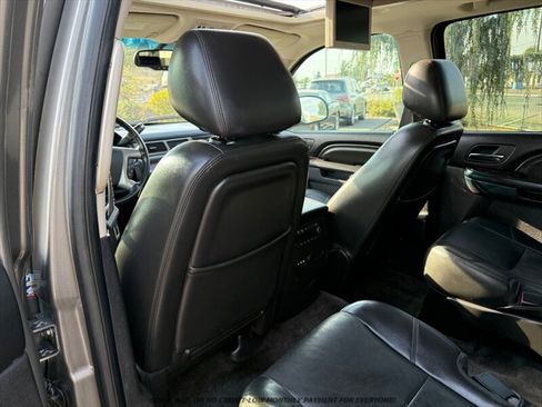 Used 2012 GMC Yukon XL Denali AWD/4WD image 14
