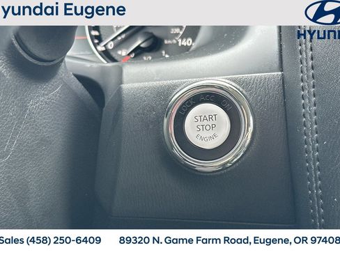 Used 2023 Nissan Armada SV image 29