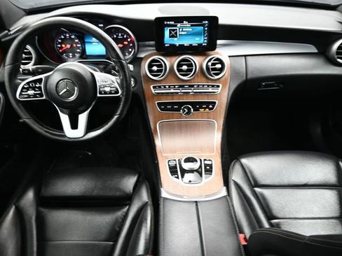 Used 2019 Mercedes-Benz C 300 4MATIC Sedan image 17
