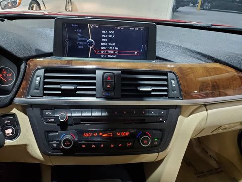Used 2013 BMW 328i Sedan RWD image 31