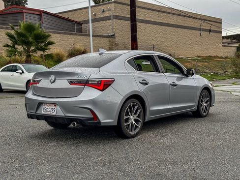 Used 2022 Acura ILX w/ Premium Package image 4