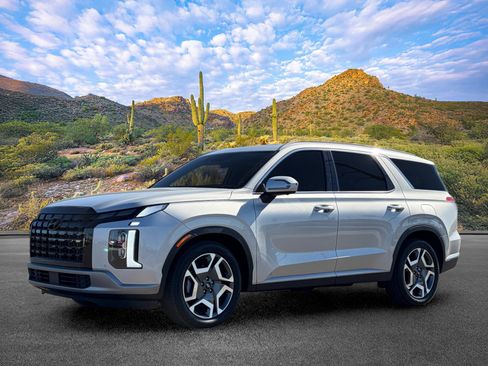 Used 2025 Hyundai Palisade SEL FWD image 6