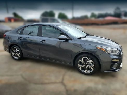 Used 2021 Kia Forte LXS FWD image 15