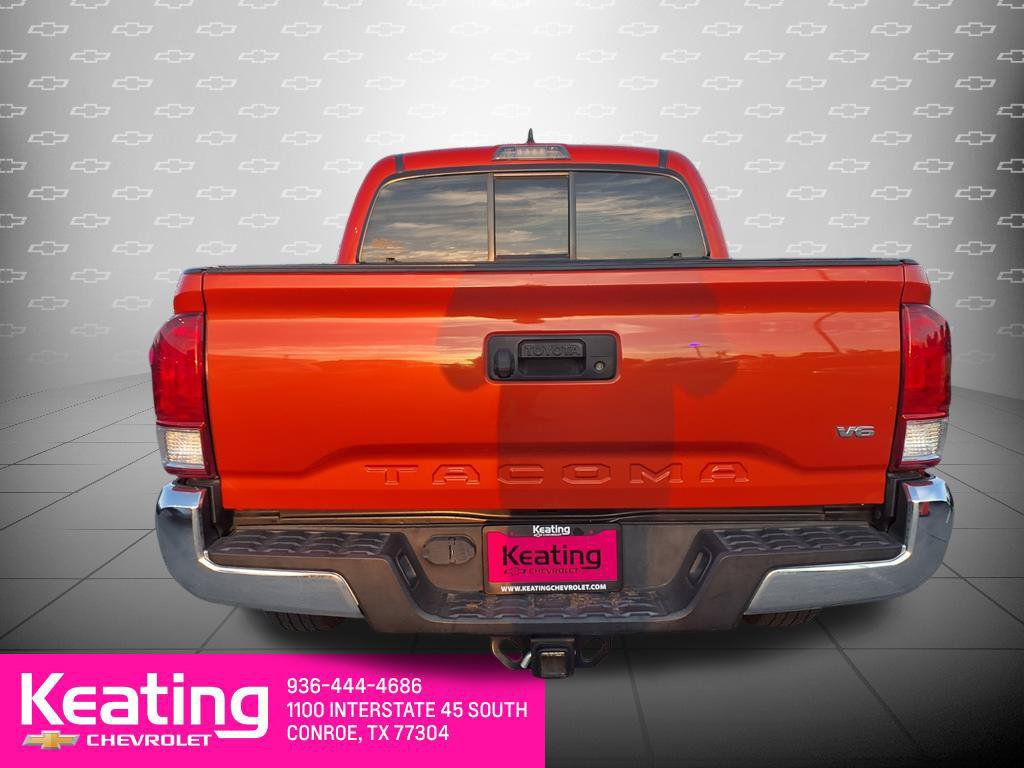 Used 2017 Toyota Tacoma SR5 w/ Tow Package RWD image 8