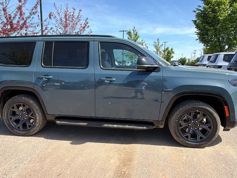 New 2026 Jeep Grand Wagoneer Limited AWD/4WD image 7