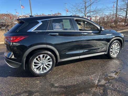 Certified 2025 INFINITI QX50 Pure image 13