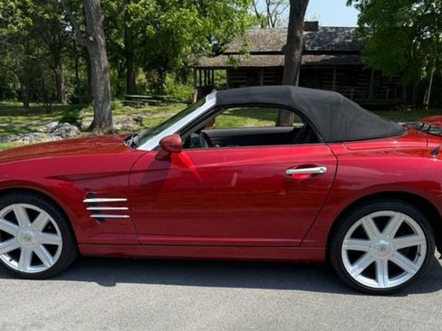 Used 2005 Chrysler Crossfire Limited RWD image 11