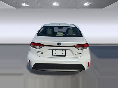 Used 2024 Toyota Corolla LE image 10