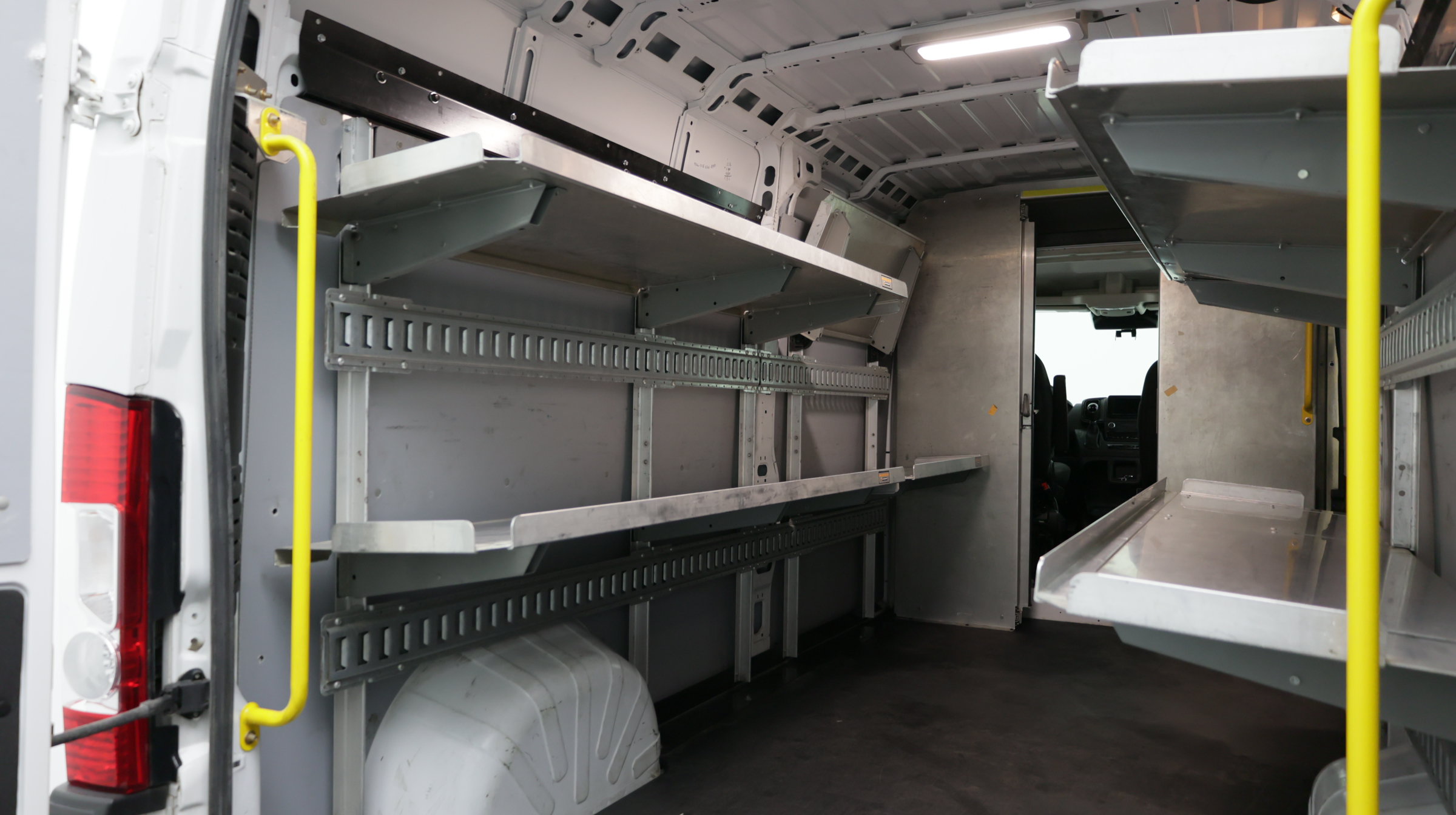 Used 2023 RAM ProMaster 2500 w/ Convenience Group FWD image 25