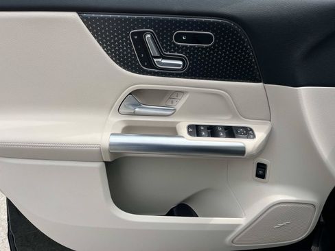 Used 2026 Mercedes-Benz GLA 250 image 19