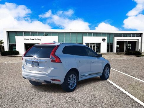Used 2015 Volvo XC60 T5 Premier w/ Protection Package image 8