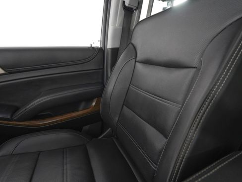 Used 2019 GMC Yukon XL Denali w/ Denali Ultimate Package RWD image 29