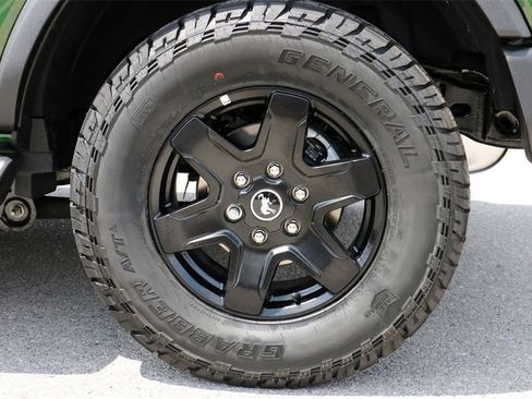 New 2025 Ford Bronco Outer Banks image 8