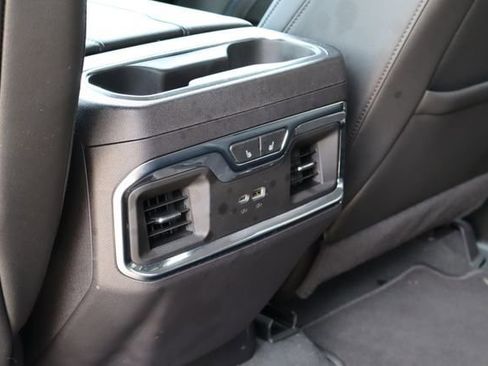 Used 2024 GMC Sierra 1500 SLT RWD image 18