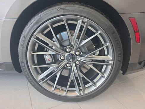 Used 2023 Chevrolet Camaro ZL1 RWD image 5
