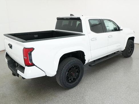 New 2026 Toyota Tacoma SR5 RWD image 12