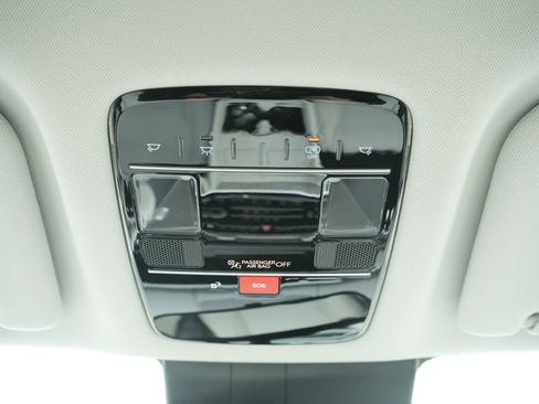 New 2026 Hyundai Santa Fe SE image 22