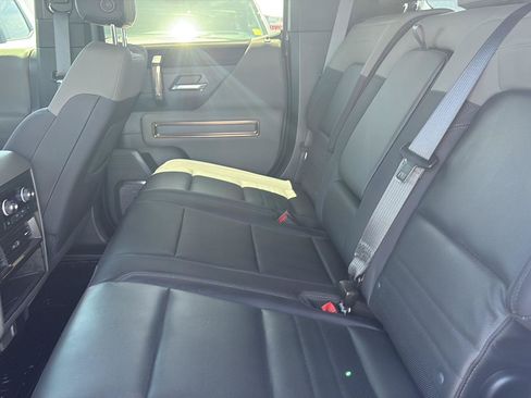 Used 2025 GMC Hummer EV 2X AWD/4WD image 34