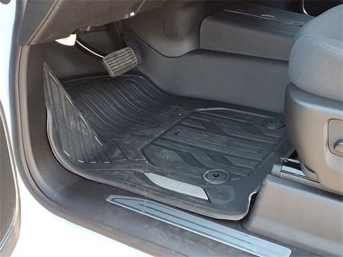 New 2026 GMC Sierra 2500 SLE w/ SLE Value Package; image 34