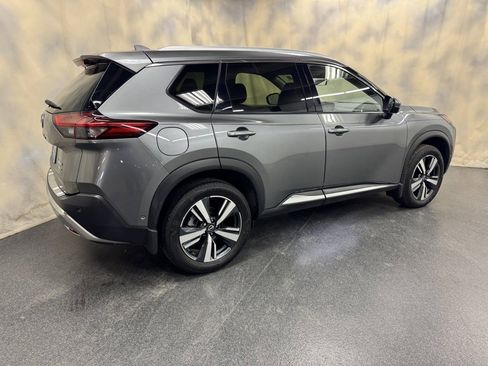 Used 2023 Nissan Rogue Platinum w/ Platinum Premium Package image 10