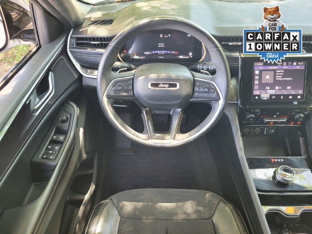 Used 2023 Jeep Grand Cherokee Altitude AWD/4WD image 11