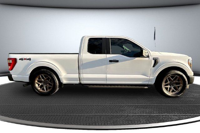 Used 2023 Ford F150 XL AWD/4WD image 4
