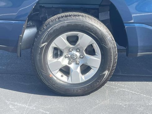Used 2023 RAM 1500 Big Horn AWD/4WD image 9