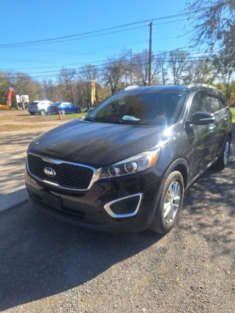 Used 2016 Kia Sorento FWD w/ LX Convenience Package image 1