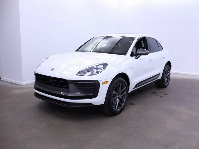 Certified 2025 Porsche Macan Turbo AWD/4WD image 2
