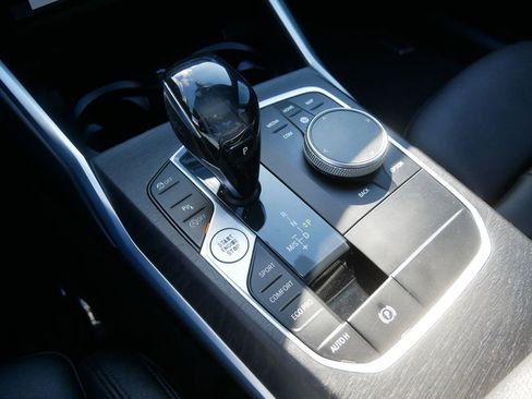 Used 2021 BMW 330i xDrive Sedan w/ Convenience Package image 25