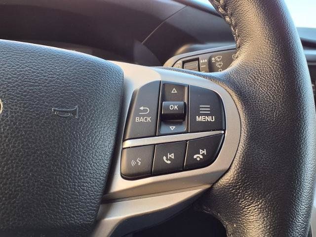 Used 2022 Ford Explorer XLT w/ Equipment Group 202A RWD image 12