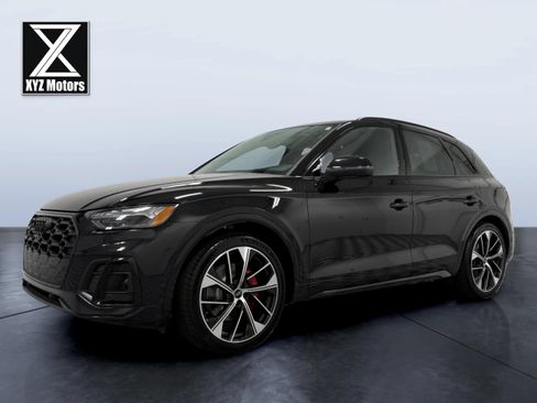 Used 2023 Audi SQ5 Prestige w/ Prestige Package AWD/4WD image 2