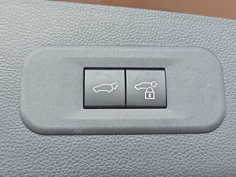 Used 2026 Toyota Crown Signia w/ Advanced Technology Package AWD/4WD image 13
