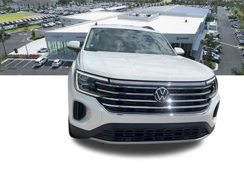 Used 2024 Volkswagen Atlas SE FWD image 6