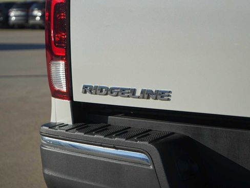 Used 2018 Honda Ridgeline RTL image 8