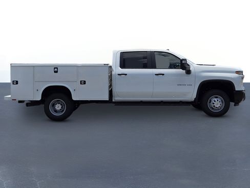 New 2026 Chevrolet Silverado 3500 W/T AWD/4WD image 4