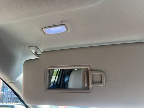 Used 2022 Volkswagen Atlas SE image 34