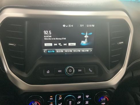Used 2019 GMC Acadia SLE w/ LPO, Floor Liner Package AWD/4WD image 23