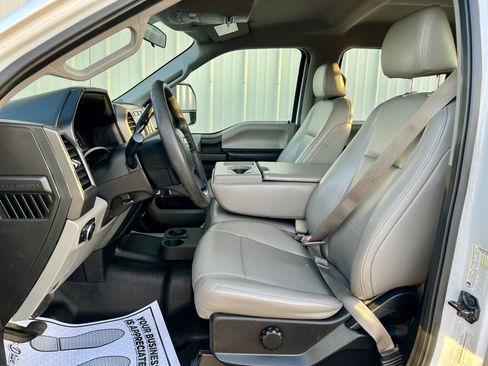 Used 2018 Ford F250 XL w/ Power Equipment Group image 28