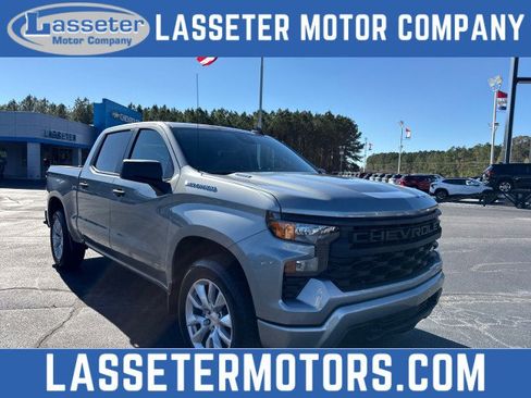 New 2026 Chevrolet Silverado 1500 Custom image 1